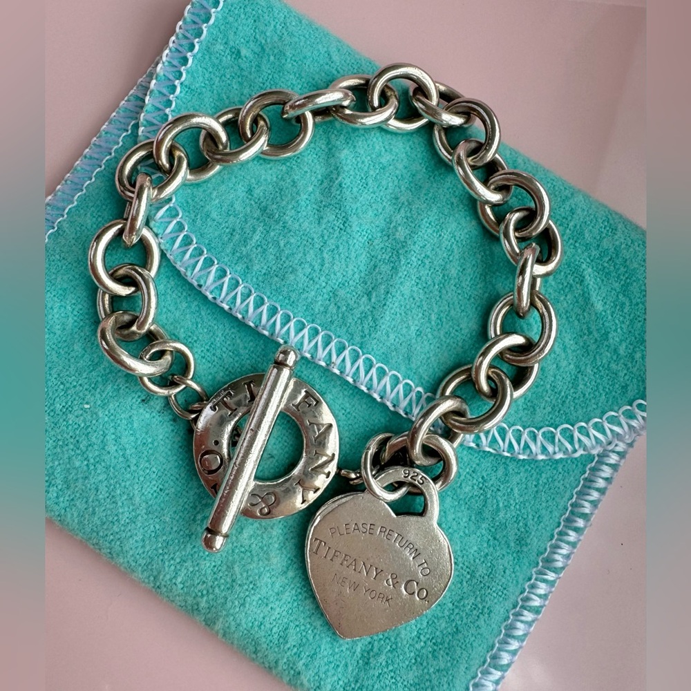 Tiffany & Co. Sterling silver blank heart charm 8” bracelet